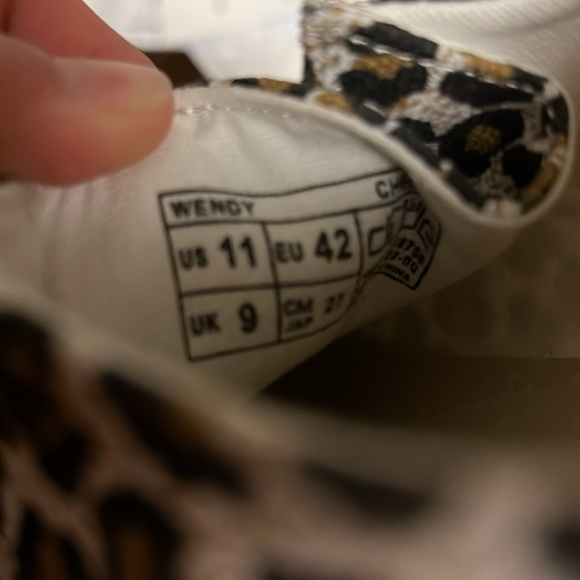 HEY DUDES new cheetah hey dudes - Picture 2 of 3